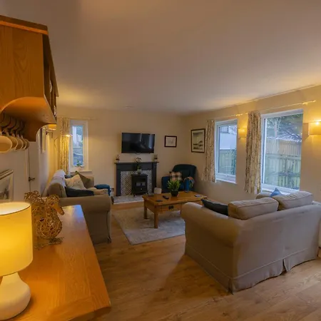 度假居 Holly 安布尔塞德